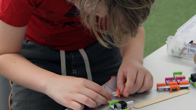 Exploring littleBits.