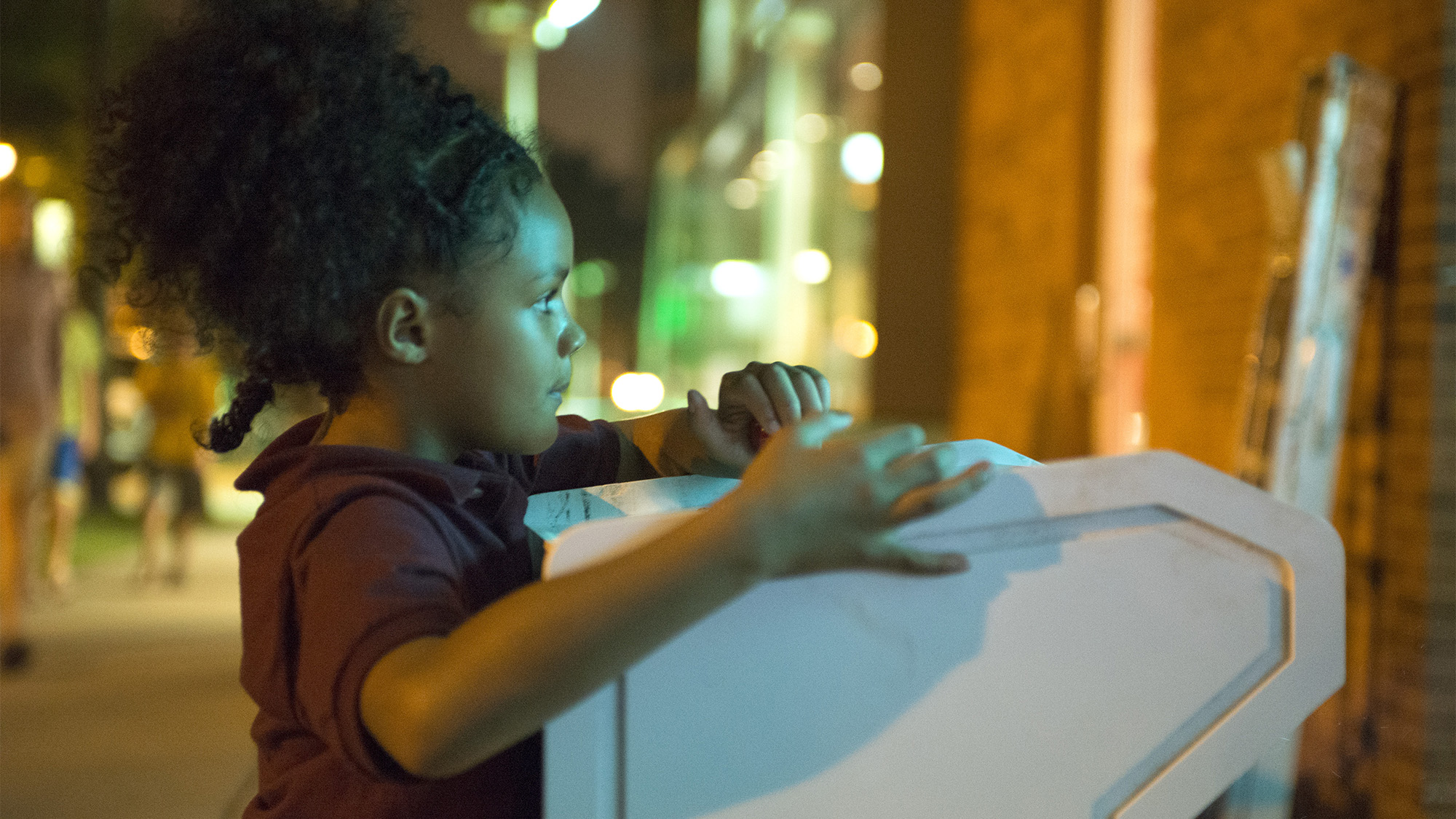 Participant at the Street Arcade